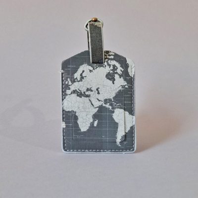 تگ چمدان طرح نقشه جهان پول